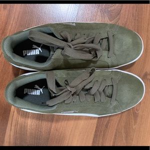 Puma women’s shoes